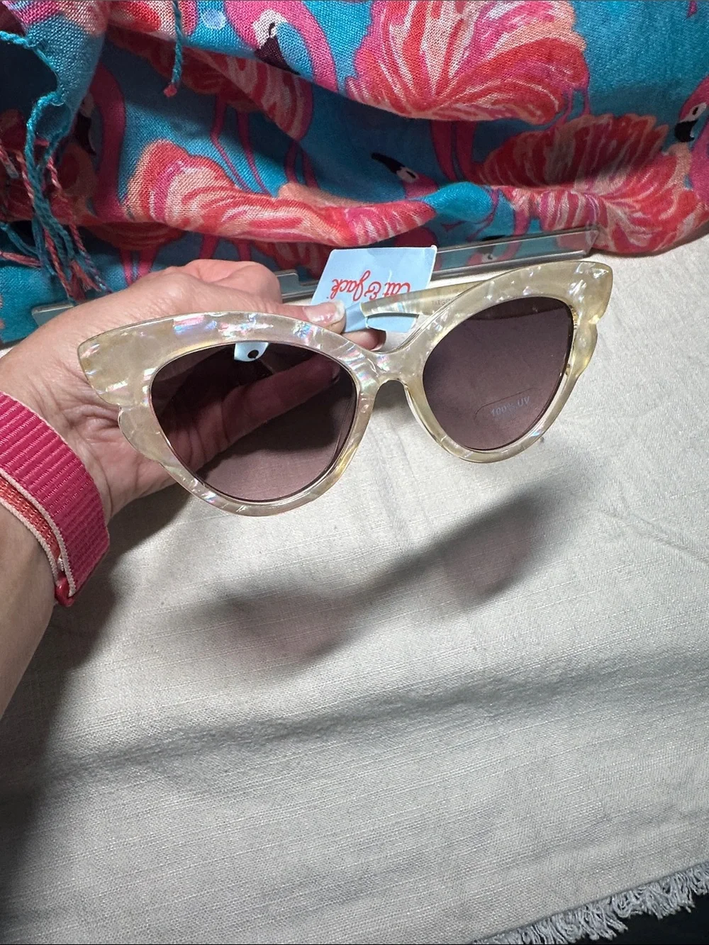 Vintage-Inspired Cat Eye Sunglasses in Beige  Iridescent - Cat & Jack NWT